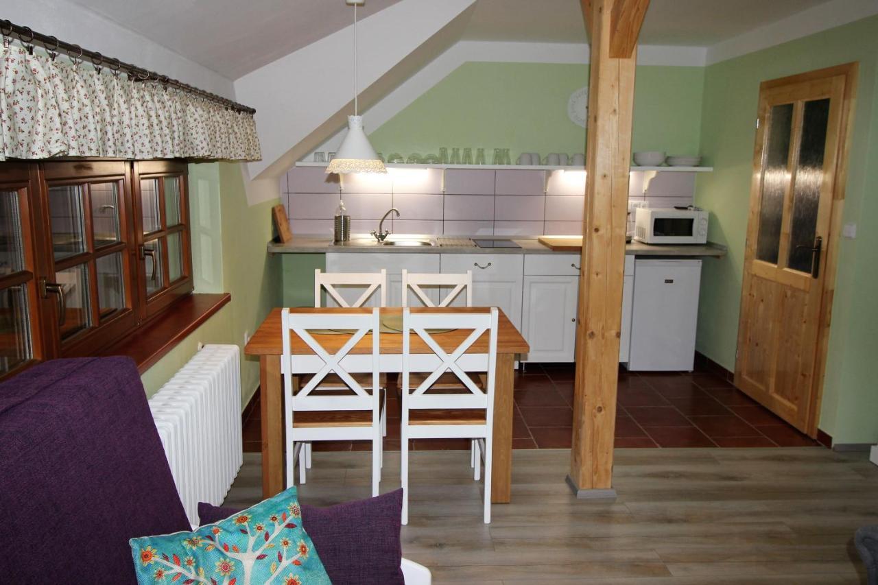 Apartmany U Knajflu Ceske Petrovice Exteriör bild